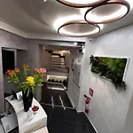 Vespasiano Hotel 4*