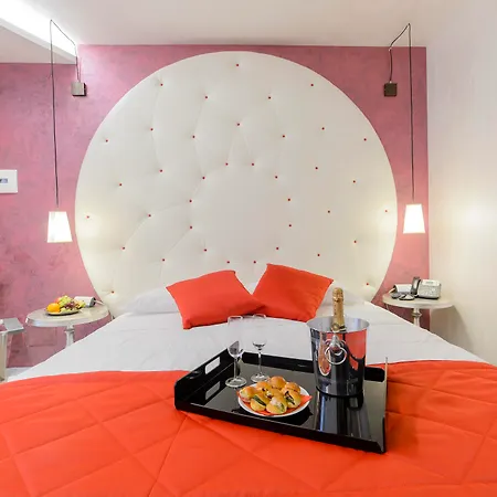 Otel Vespasiano 4*