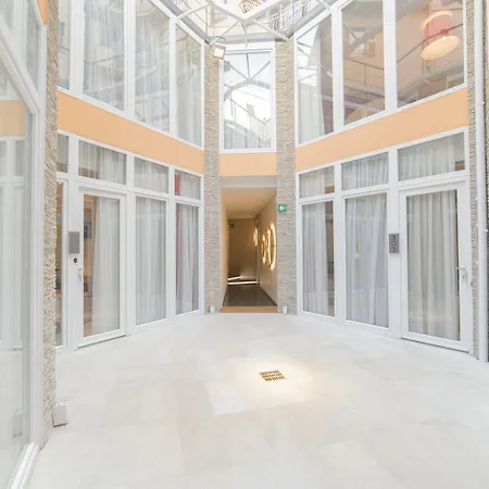 Vespasiano Hotel 4*
