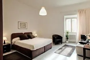 Vespasiano Otel 4*