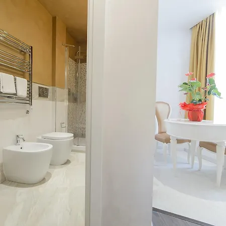 Vespasiano Otel 4*